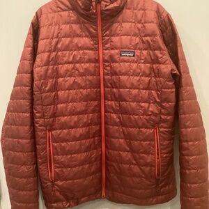 Patagonia nano puff jacket